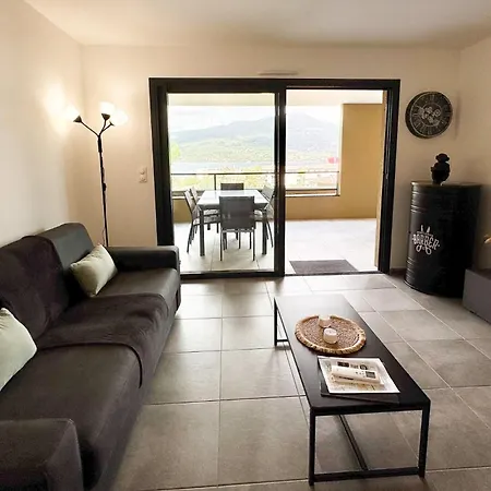 T2 Moderne Avec Vue Et Proche Centre-ville Appartamento